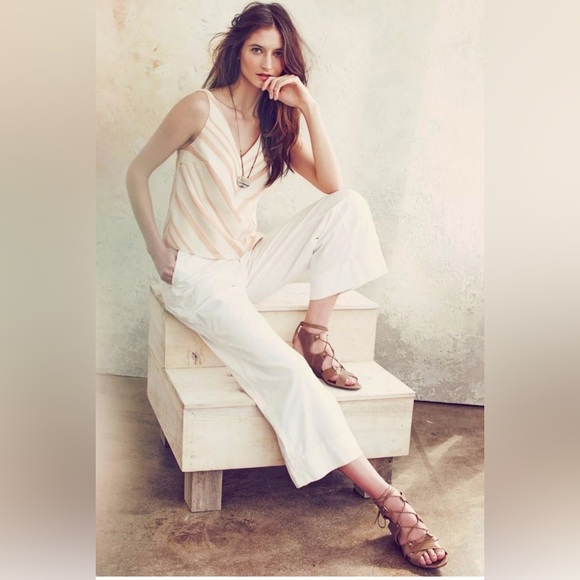 Anthropologie Tops - Anthropologie HD in Paris Cream Pink Top (Size US6)